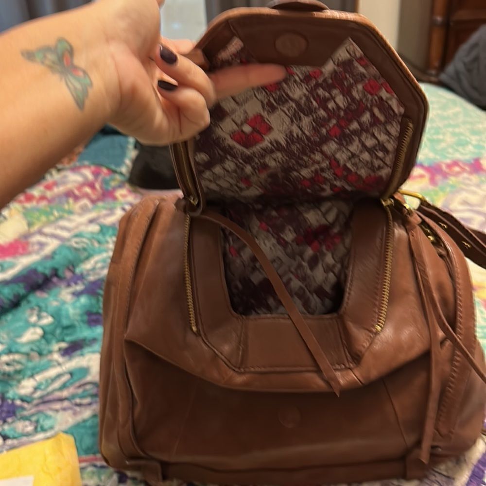 Brown leather bag    - Picture 11 of 14